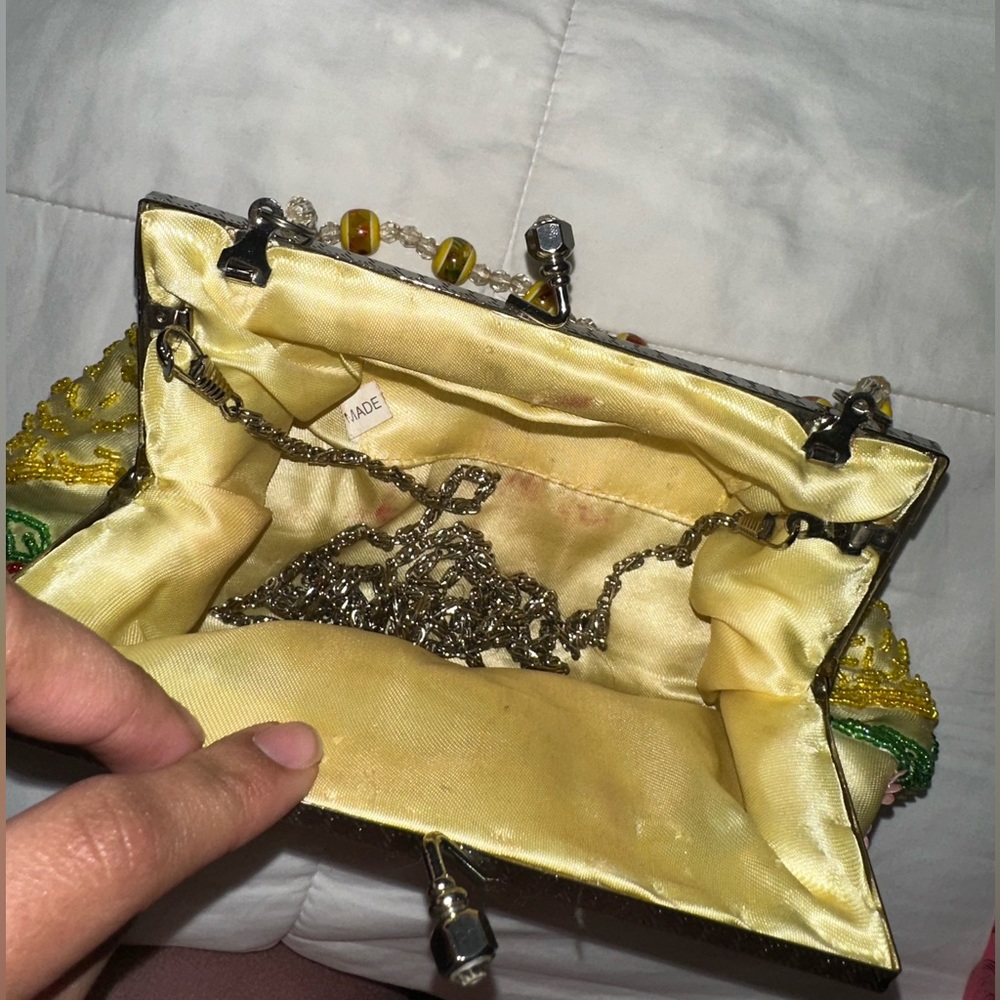 Mini yellow handbag with rhinestones - Picture 3 of 4